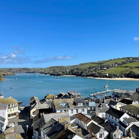 Salcombe - 2 Bedroom Flat, Fantastic Harbour Views מראה חיצוני תמונה